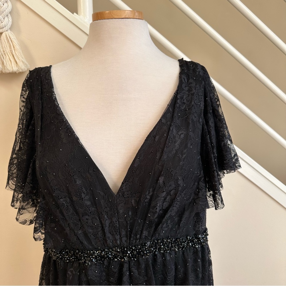 MAC DUGGAL Black Lace Overlay Short Sleeve Empire Waist V Neck Midi Dress 16 NWT - Picture 7 of 16